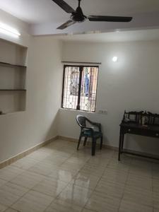 Hall Image of 700 Sq.ft 1 BHK Apartment / Flat for rent in Double Storey Apartments, Chittaranjan Park New Delhi for Rs. 28000