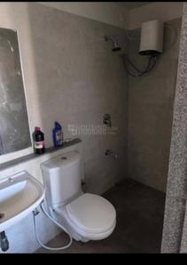 Bathroom Image of 1260 Sq.ft 2 BHK Apartment / Flat for rent in Adani Aster Neo, Shantigram Ahmedabad for Rs. 35000
