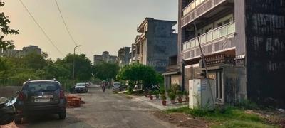 Image of 250 Sq.ft Residential Plot / Land for sale in Sector 92, Noida for Rs. 62500000