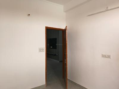 Bedroom Image of 900 Sq.ft 3 BHK Builder Floor for sale in DLF Ankur Vihar Ghaziabad for Rs. 3465013