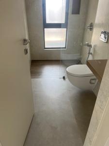 Bathroom Image of 2700 Sq.ft 3.5 BHK Apartment / Flat for sale in Erandwane Pune for Rs. 50000000