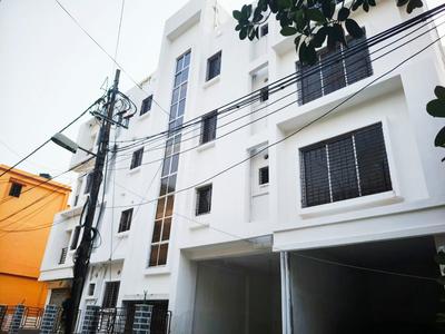 Image of 700 Sq.ft 2 BHK Apartment / Flat for sale in Paschim Putiary, Kolkata for Rs. 2400000