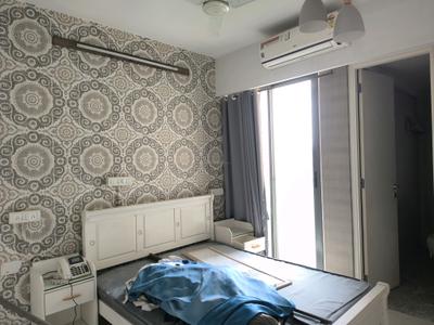 Bedroom Image of 1680 Sq.ft 4 BHK Apartment / Flat for sale in Rustomjee Seasons by Rustomjee Builders, Bandra East Mumbai for Rs. 82500000
