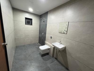 Bathroom Image of 1911 Sq.ft 3 BHK Apartment / Flat for sale in Adajan Surat for Rs. 7500000
