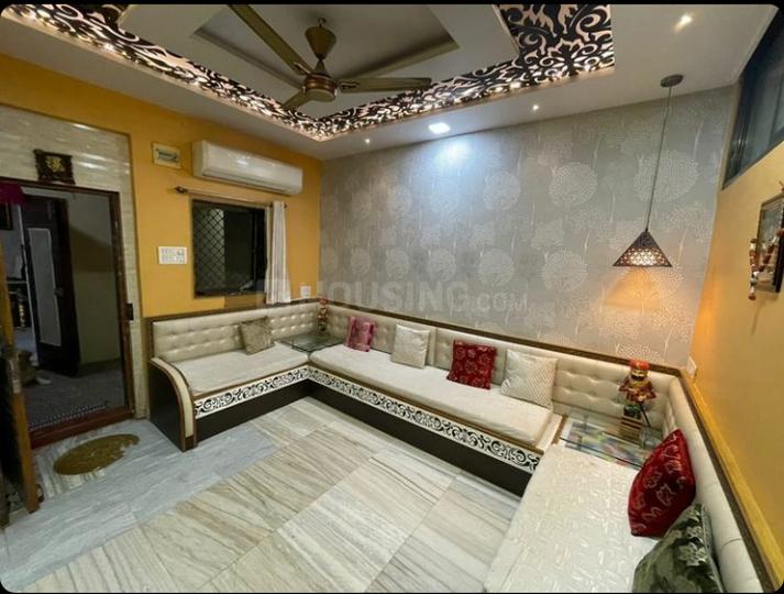 Sion East, Sion Hall 1