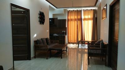 Living Room Image of 820 Sq.ft 2 BHK Apartment / Flat for rent in AGI Sky Garden, Shakti Nagar Jalandhar for Rs. 24000