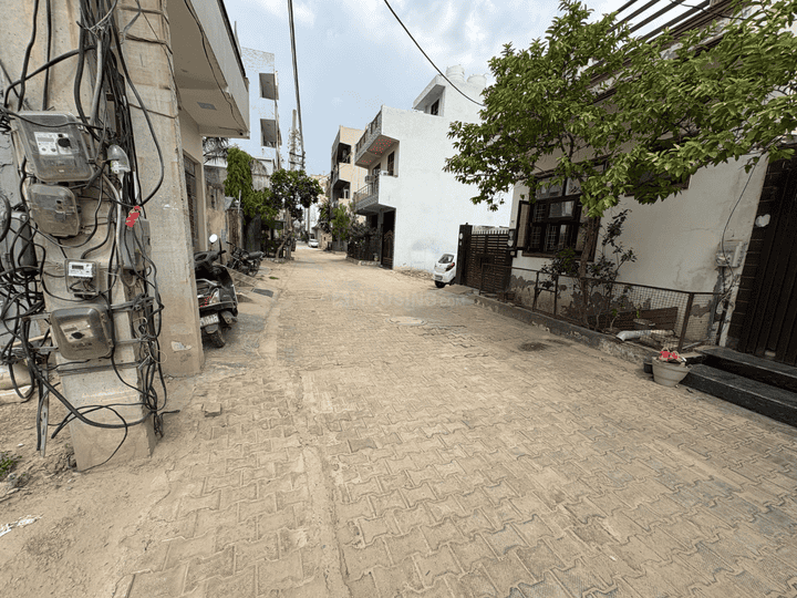 New Palam Vihar Phase 1 Main Image 1