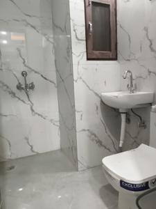 Common Bathroom Image of 1050 Sq.ft 2 BHK Apartment / Flat for sale in Grandeur Home , Noida Extension Greater Noida for Rs. 4175000