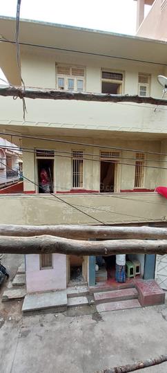 Mandi Mohalla Balcony 1