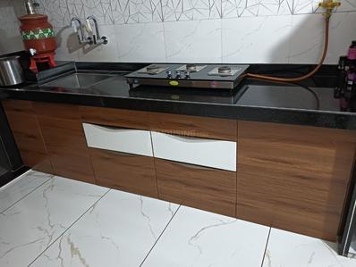 Kitchen Image of 750 Sq.ft 1 BHK Apartment / Flat for sale in Narotam Nagar Surat for Rs. 3500000