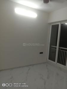 Bedroom Image of 720 Sq.ft 2 BHK Apartment / Flat for rent in Ruparel Skygreens I, Kandivali West Mumbai for Rs. 50000