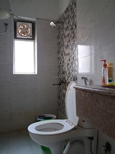 Common Bathroom Image of 925 Sq.ft 2 BHK Apartment / Flat for sale in Paras Tierea, Sector 137 Noida for Rs. 7600000
