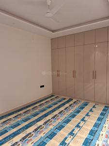 Bedroom Image of 1620 Sq.ft 3 BHK Builder Floor for sale in Preet Vihar New Delhi for Rs. 35000000