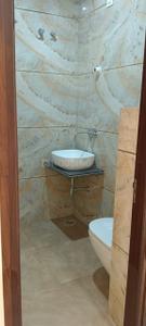 Bathroom Image of 2100 Sq.ft 3 BHK Independent House for sale in Chitaipur Varanasi for Rs. 9500000