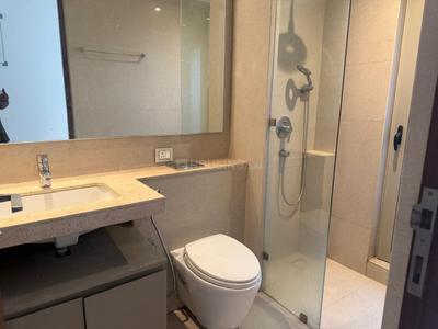 Bathroom Image of 1500 Sq.ft 3 BHK Apartment / Flat for sale in One Hiranandani Park, Thane West Thane for Rs. 43500000