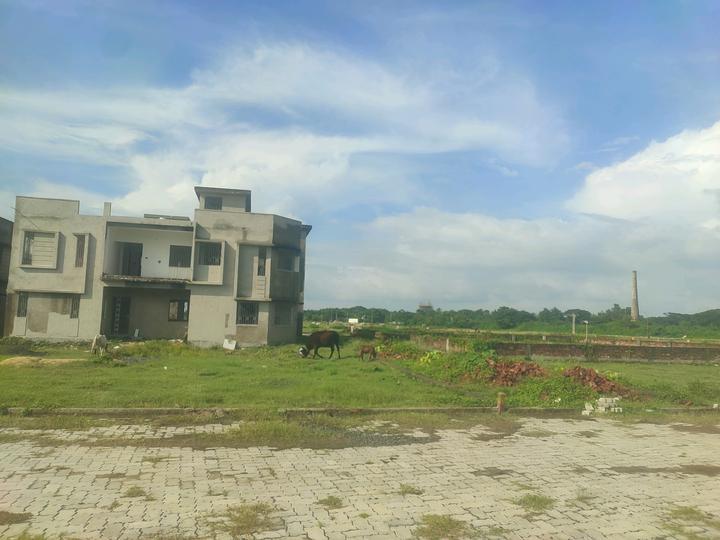 Hatisala, New Town Main Image 1