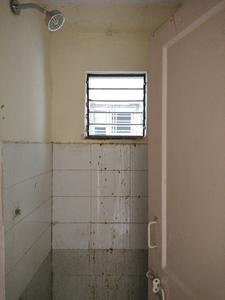 Common Bathroom One Image of 450 Sq.ft 1 BHK Apartment / Flat for sale in Sector 23B Dwarka New Delhi for Rs. 5525001