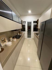 Kitchen Image of 2000 Sq.ft 4 BHK Apartment / Flat for sale in New Alipore Kolkata for Rs. 40000000