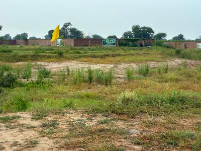 Image of 900 Sq.ft Residential Plot / Land for sale in Kahna farms, Sunrakh Bangar, Vrindavan for Rs. 2100000