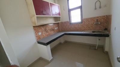 Kitchen Image of 1100 Sq.ft 3 BHK Builder Floor for rent in Aditya World City Residential Plots, Bamheta Village Ghaziabad for Rs. 16000