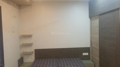 Bedroom Image of 1800 Sq.ft 3 BHK Builder Floor for sale in DDA Flat, Pitampura New Delhi for Rs. 35000000