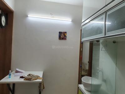 Image of 980 Sq.ft 2 BHK Apartment / Flat for rent in Ratna Ruchi Vatika, Navrangpura, Ahmedabad for Rs. 30000