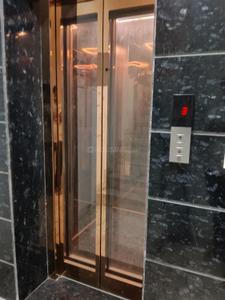 Bathroom Image of 1500 Sq.ft 3 BHK Apartment / Flat for rent in Rajpur Khurd Extension New Delhi for Rs. 33000
