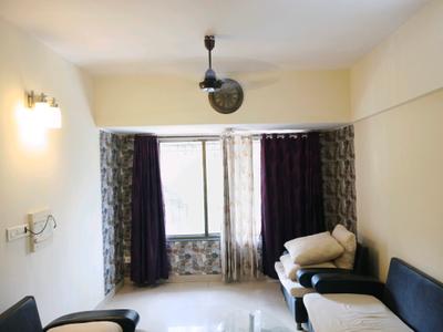 Living Room Image of 603 Sq.ft 1 BHK Apartment / Flat for rent in Chembur Mumbai for Rs. 51000