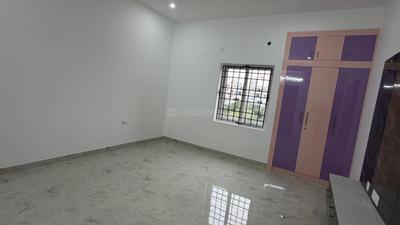 Bedroom Image of 2300 Sq.ft 3 BHK Apartment / Flat for rent in Neelankarai Chennai for Rs. 75000