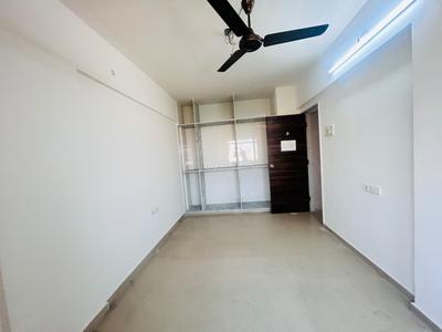 Hall Image of 656 Sq.ft 1 BHK Apartment / Flat for rent in Thakurli Thane for Rs. 18000