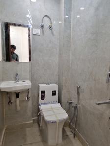 Common Bathroom Image of 600 Sq.ft 2 BHK Apartment / Flat for sale in Dwarka Mor New Delhi for Rs. 4000000