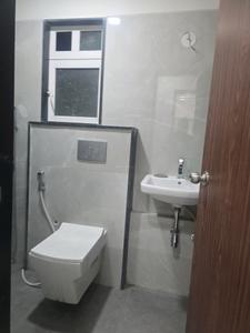 Common Bathroom Image of 1920 Sq.ft 4 BHK Apartment / Flat for sale in Vile Parle East Mumbai for Rs. 70105600