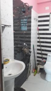 Image of 1300 Sq.ft 3 BHK Apartment / Flat for rent in Chinar Park, Kolkata for Rs. 32000