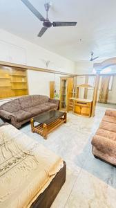 Bedroom Image of 1500 Sq.ft 3 BHK Builder Floor for rent in Vishnu Puri Colony Indore for Rs. 28000