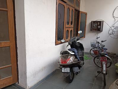 Image of 1150 Sq.ft 2 BHK Builder Floor for rent in Indira Nagar, Lucknow for Rs. 10000