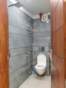 Common Bathroom Image of 1200 Sq.ft 3 BHK Builder Floor for sale in Vasundhara Ghaziabad for Rs. 8950000