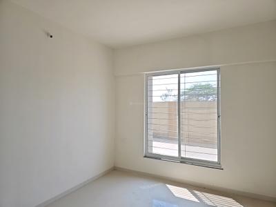 Bedroom Image of 1025 Sq.ft 2 BHK Apartment / Flat for sale in Mantra 29 Gold Coast, Dhanori Pune for Rs. 7800000