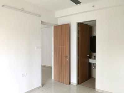 Bedroom Image of 1300 Sq.ft 3 BHK Apartment / Flat for rent in Godrej Emerald, Kasarvadavali Thane for Rs. 37998