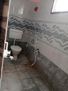 Bathroom Image of 1200 Sq.ft 2 BHK Apartment / Flat for rent in Pavan Classic, Nidamanuru Vijayawada for Rs. 14000