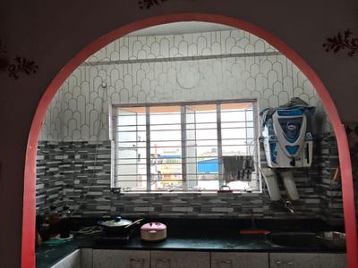 Kitchen Image of 700 Sq.ft 3 BHK Apartment / Flat for sale in Behala Kolkata for Rs. 2500000