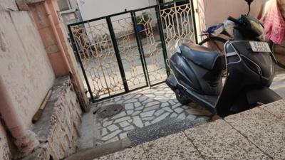 Parking Area Image of 2000 Sq.ft 6 BHK Independent House for sale in Shastri Nagar Jaipur for Rs. 11000000