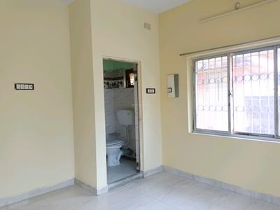 Bedroom Image of 1000 Sq.ft 2 BHK Apartment / Flat for rent in Santragachi Howrah for Rs. 14000