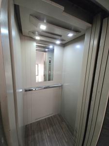 Bathroom Image of 3300 Sq.ft 5 BHK Villa for rent in Science City Ahmedabad for Rs. 130000