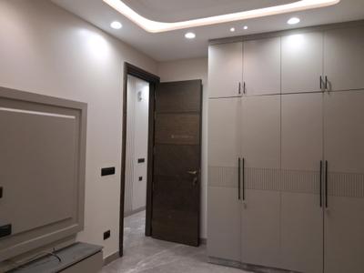 Bedroom Image of 1350 Sq.ft 3 BHK Builder Floor for sale in Paschim Vihar New Delhi for Rs. 27500000