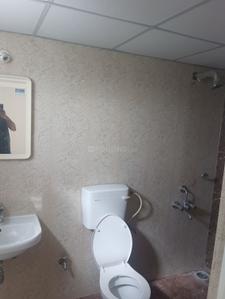 Bathroom Image of 1742 Sq.ft 4 BHK Apartment / Flat for rent in Avadi Chennai for Rs. 30000
