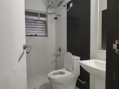 Image of 1170 Sq.ft 2 BHK Apartment / Flat for rent in Amar Courtyards, Hadapsar, Pune for Rs. 28500