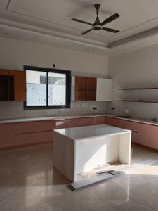 Kitchen Image of 8000 Sq.ft 5 BHK Villa for sale in Vasant Kunj New Delhi for Rs. 250000000