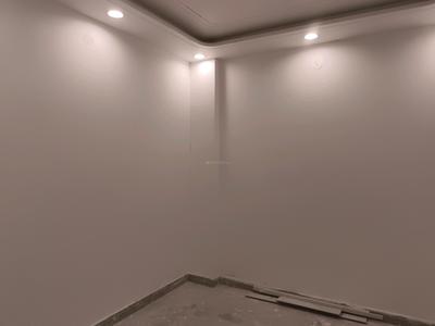 Bedroom Image of 1038 Sq.ft 3 BHK Apartment / Flat for sale in Sector 24 Rohini New Delhi for Rs. 8500000