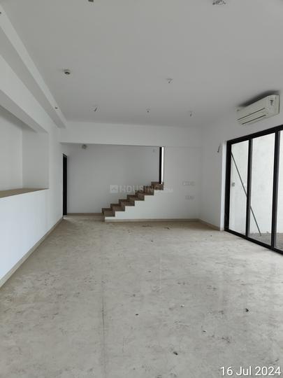 Bavdhan Main Image 1