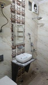 Image of 1500 Sq.ft 3 BHK Apartment / Flat for rent in DDA Rosewood Apartment, Sector 13 Dwarka, New Delhi for Rs. 36000